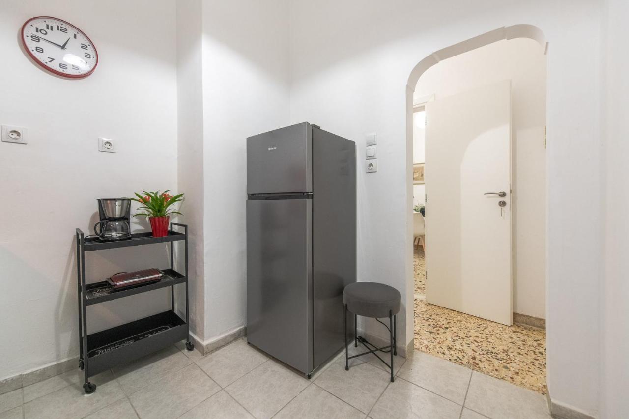 Nadia'S Boutique Apartment, Atenas Exterior foto