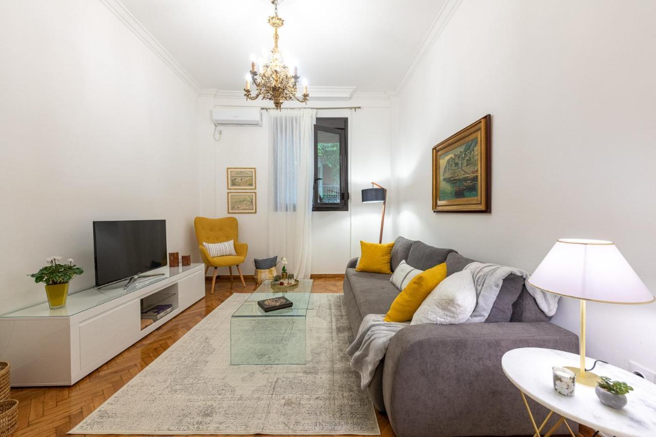 Nadia'S Boutique Apartment, Atenas Exterior foto